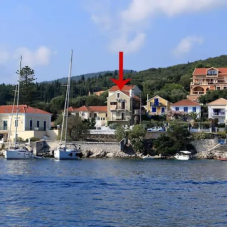 Sonia'S Apartment In Fiscardo Waterfront Fiskardo Exterior foto